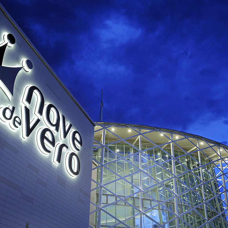 13_Centro Commerciale Nave de Vero