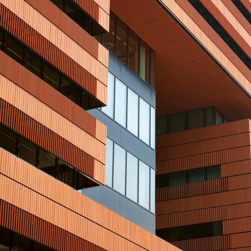 Finestre facciata esterna sede - Gruppo Campari, Sesto San Giovanni, Milano, Italia - Moretti Modular Contractor
